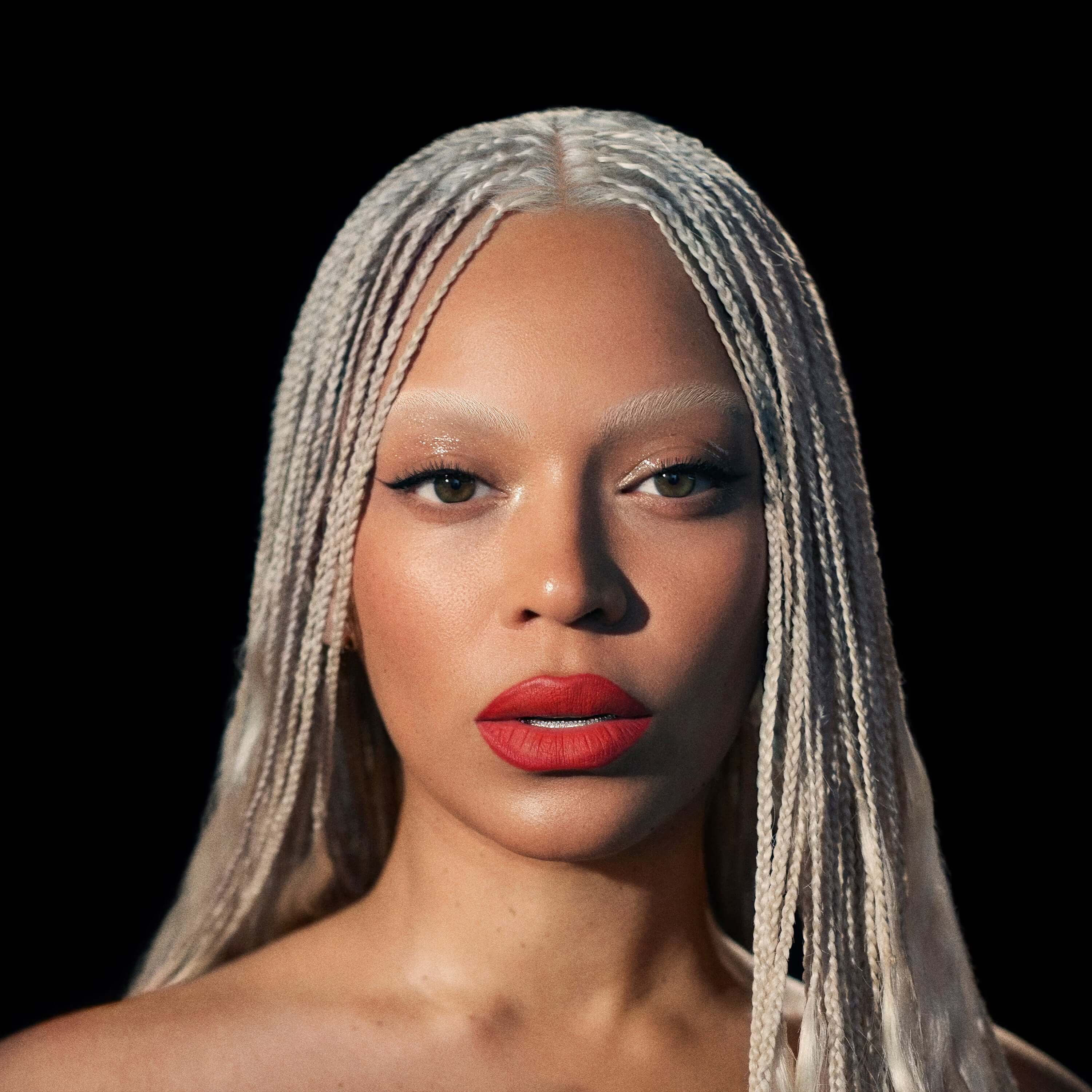 Translation missing: ca.Beyoncé - Plastic Books: Beyoncé